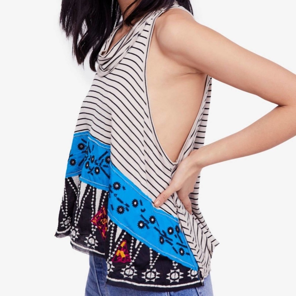 We The Free North South Tank NWT
